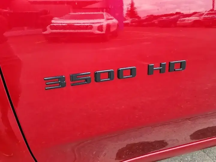 Chevrolet Silverado 3500 2026 photo 5