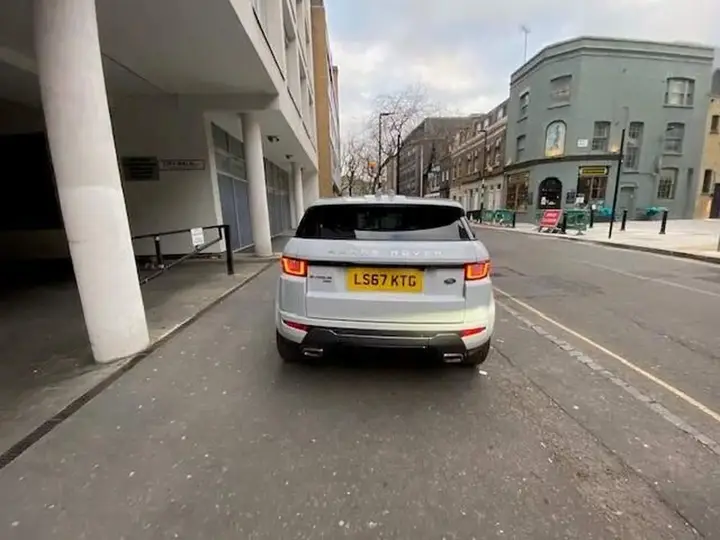Land Rover Range Rover Evoque 2017 photo 5