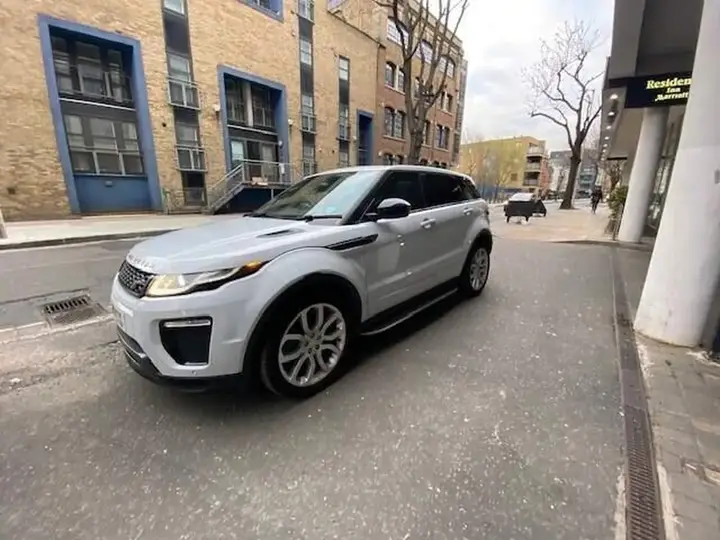 Land Rover Range Rover Evoque 2017 photo 4