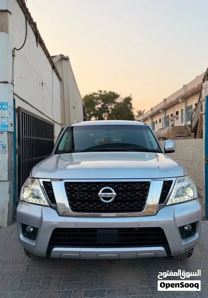 Nissan Armada 2017 photo 2