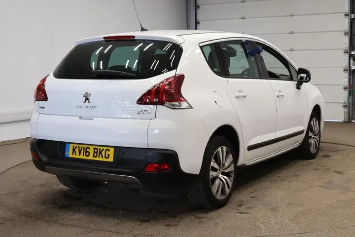 Peugeot 3008 2016 photo 4