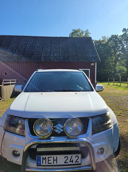 Suzuki Grand Vitara 2012 photo 3