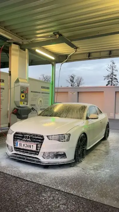Audi A5 2012 photo 3