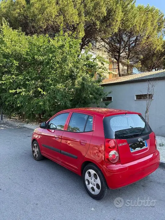 Kia Picanto 2009 photo 2