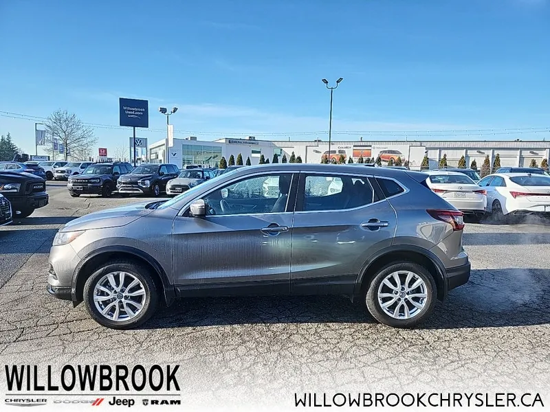 Nissan Qashqai 2023 photo 2