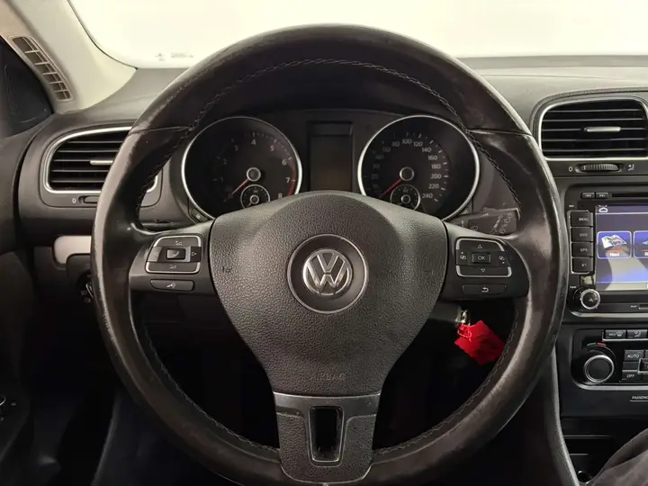 Volkswagen Golf Variant 2013 photo 5
