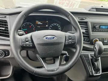 Ford Transit 2023 photo 3