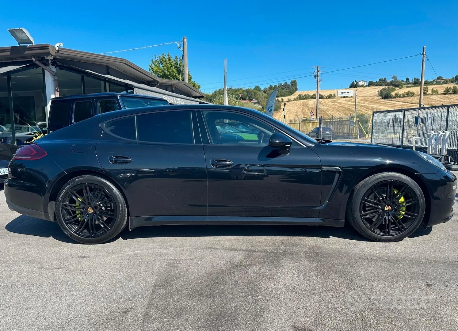 Porsche Panamera 2015 photo 2