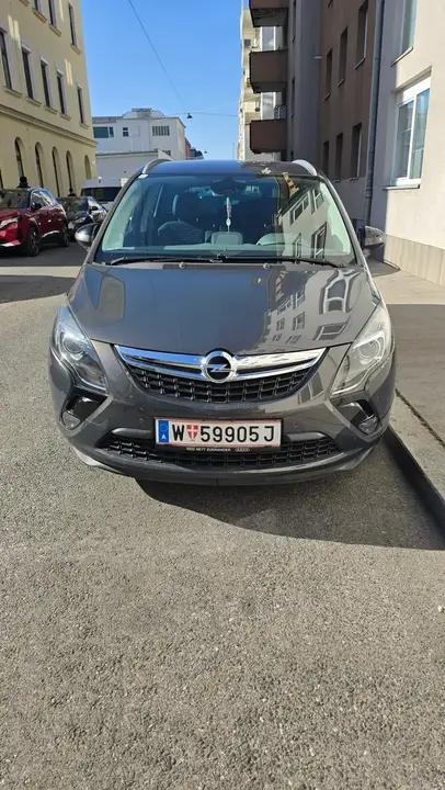 Opel Zafira 2014 photo 3