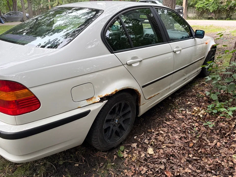 BMW 3Series 2003 photo 4