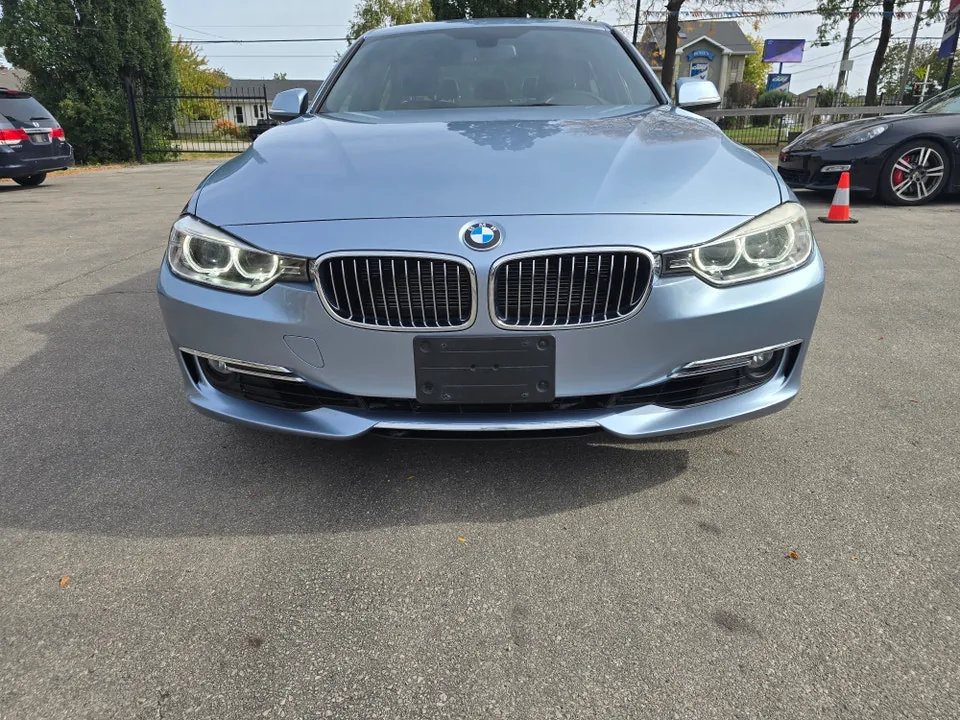 BMW 3 Series 2015 photo 3