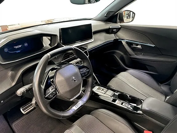 Peugeot E-2008 2023 photo 5