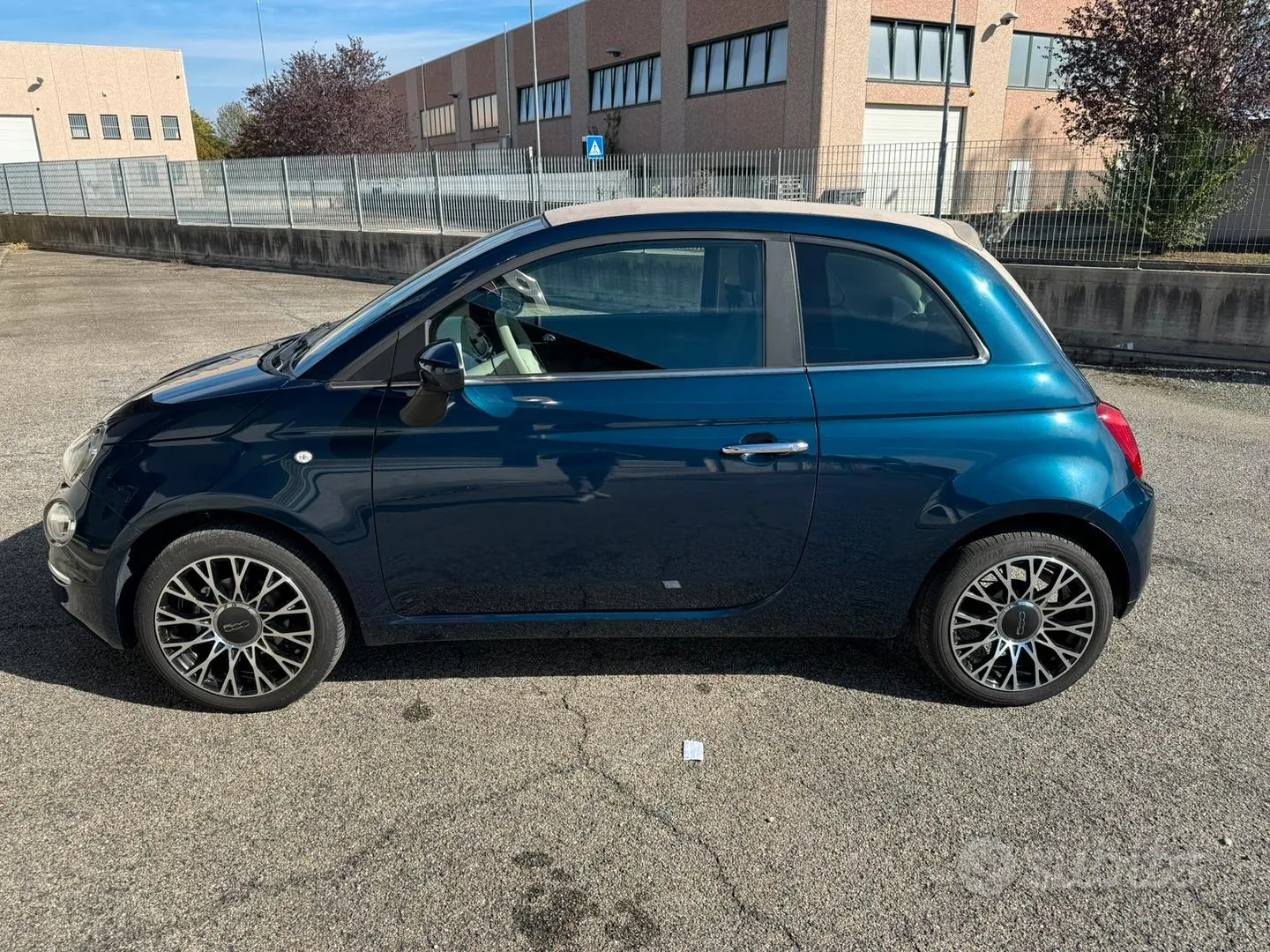 Fiat 500 Cabrio 2023 photo 4