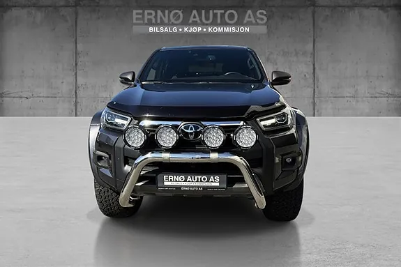 Toyota Hilux 2023 photo 3