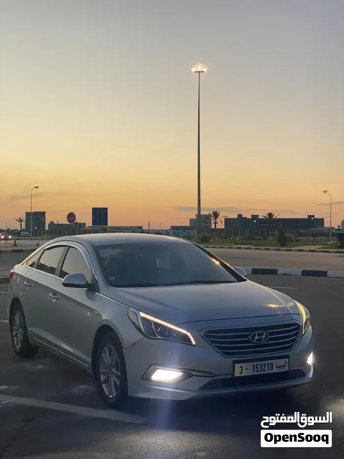 Hyundai Sonata 2016 photo 2