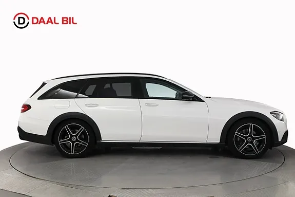 Mercedes-Benz E220 2021 photo 5