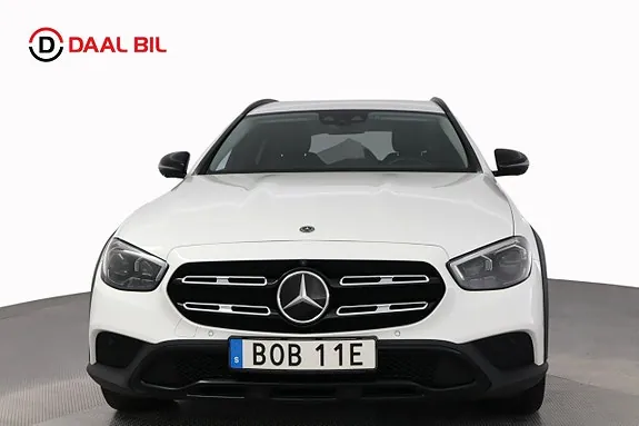 Mercedes-Benz E220 2021 photo 2