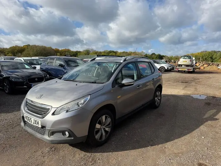 Peugeot 2008 2015 photo 3