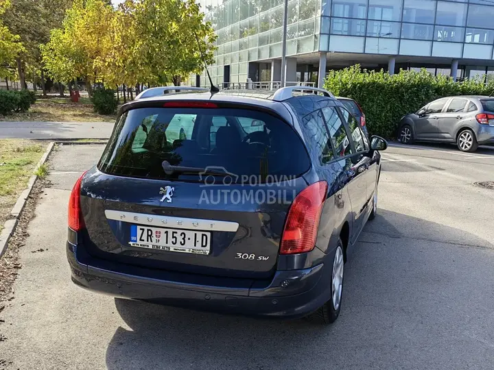 Peugeot 308 2009 photo 4