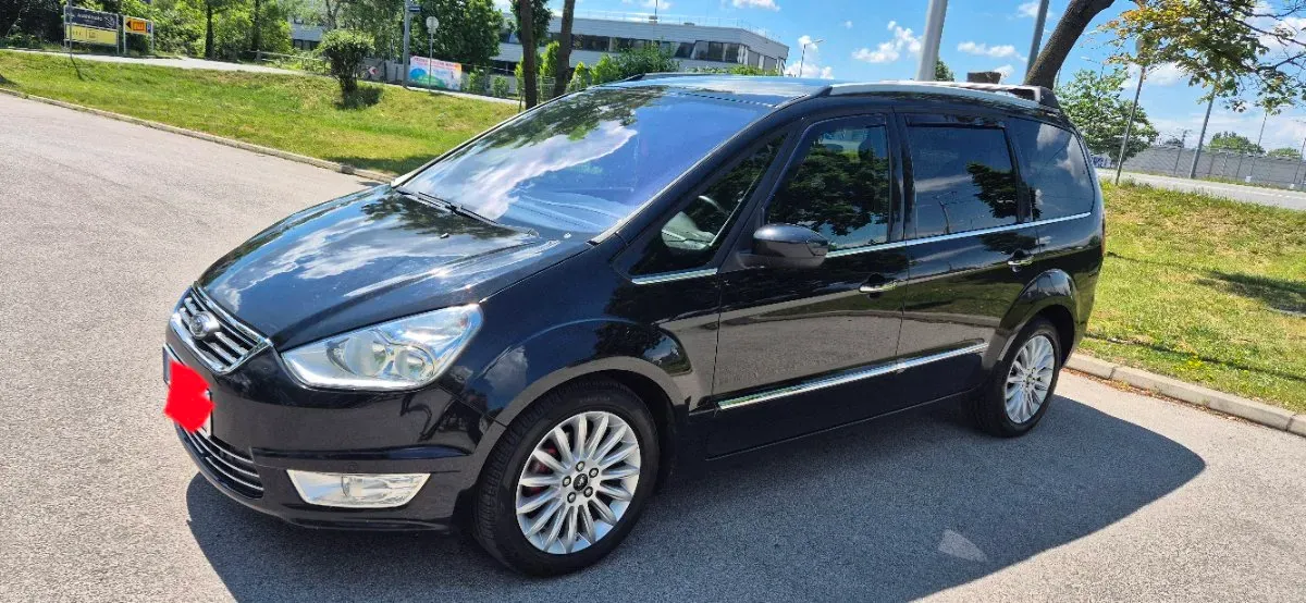 Ford Galaxy 2013 photo 3