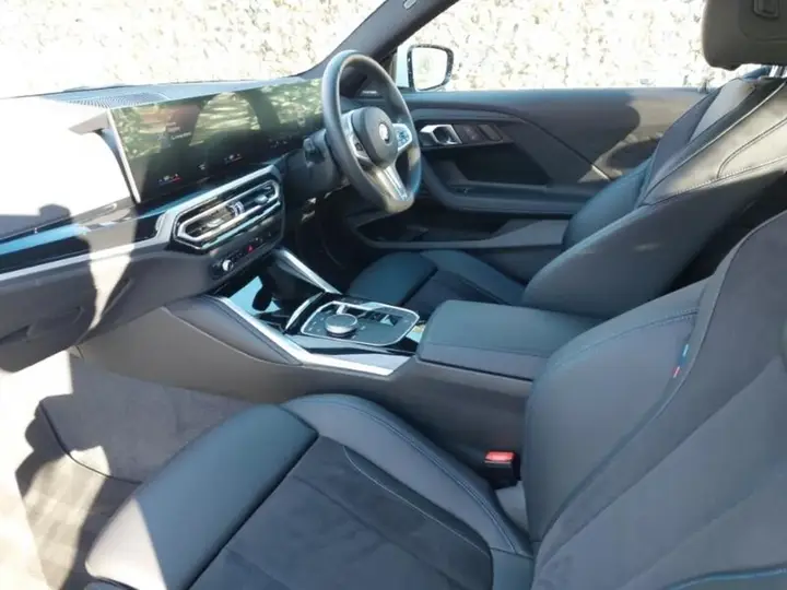 BMW 2 Series 2024 photo 5