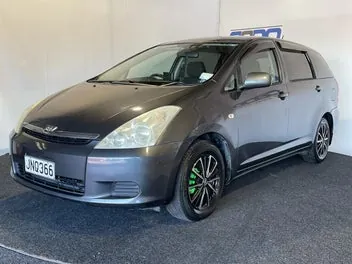 Toyota Wish 2004 photo 4