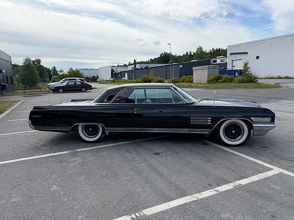 Buick Wildcat 1964 photo 4