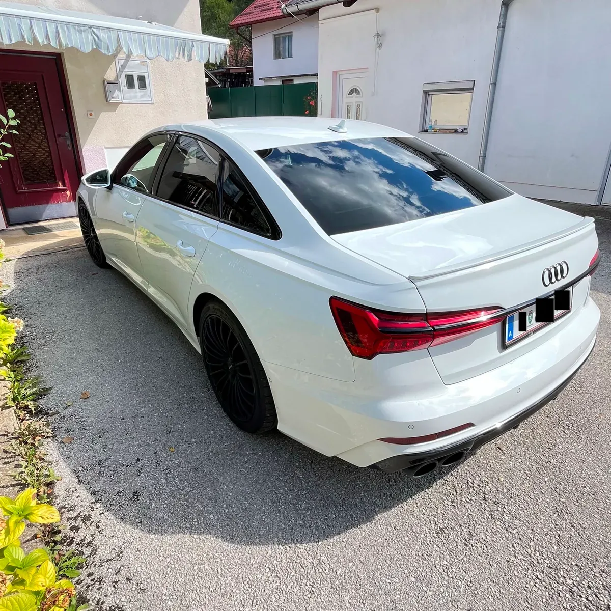 Audi A6 2019 photo 2