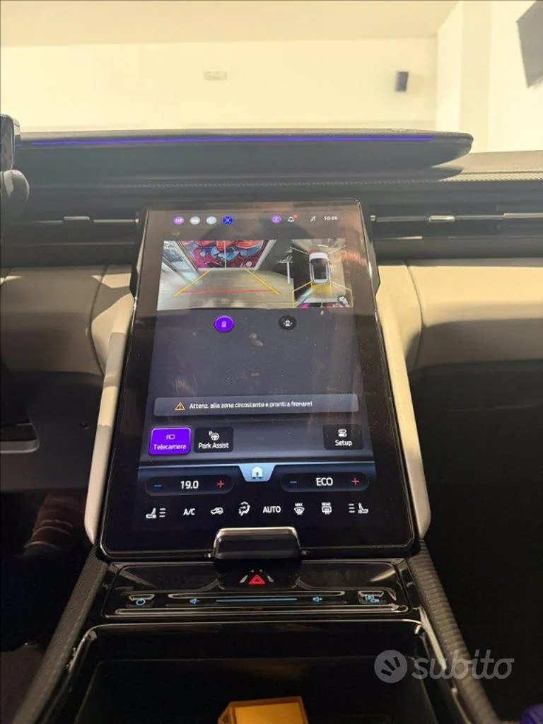 Ford Explorer 2024 photo 3