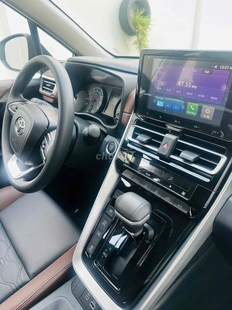 Toyota Innova Cross 2026 photo 3