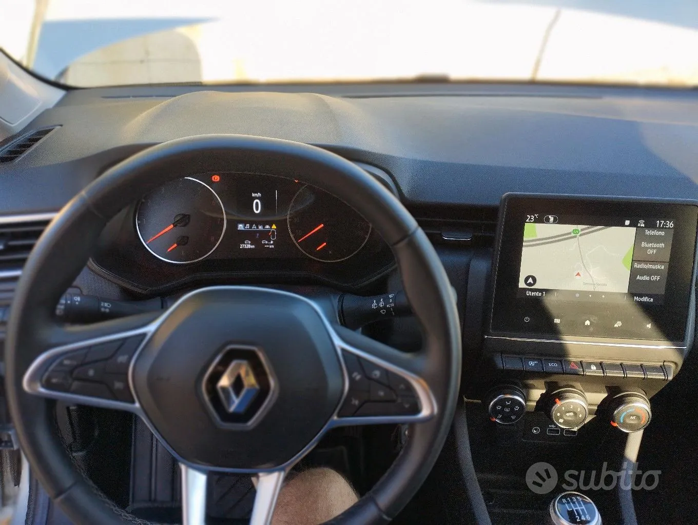 Renault Clio 2023 photo 3