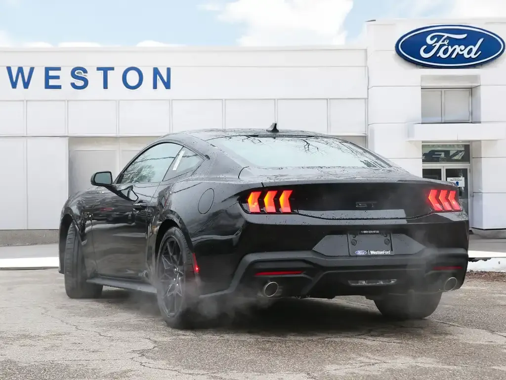 Ford Mustang 2026 photo 3