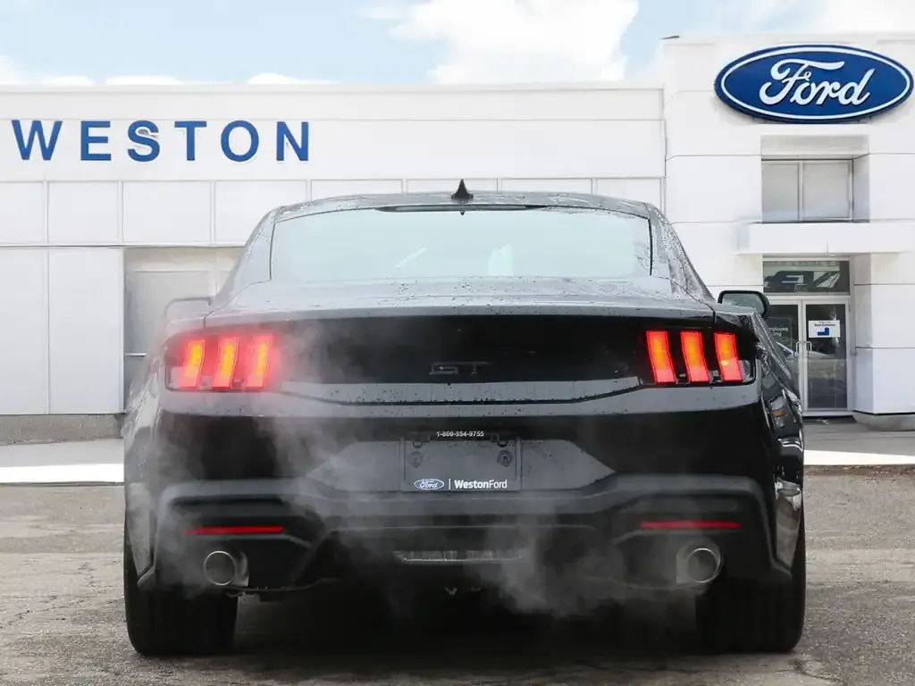 Ford Mustang 2026 photo 4