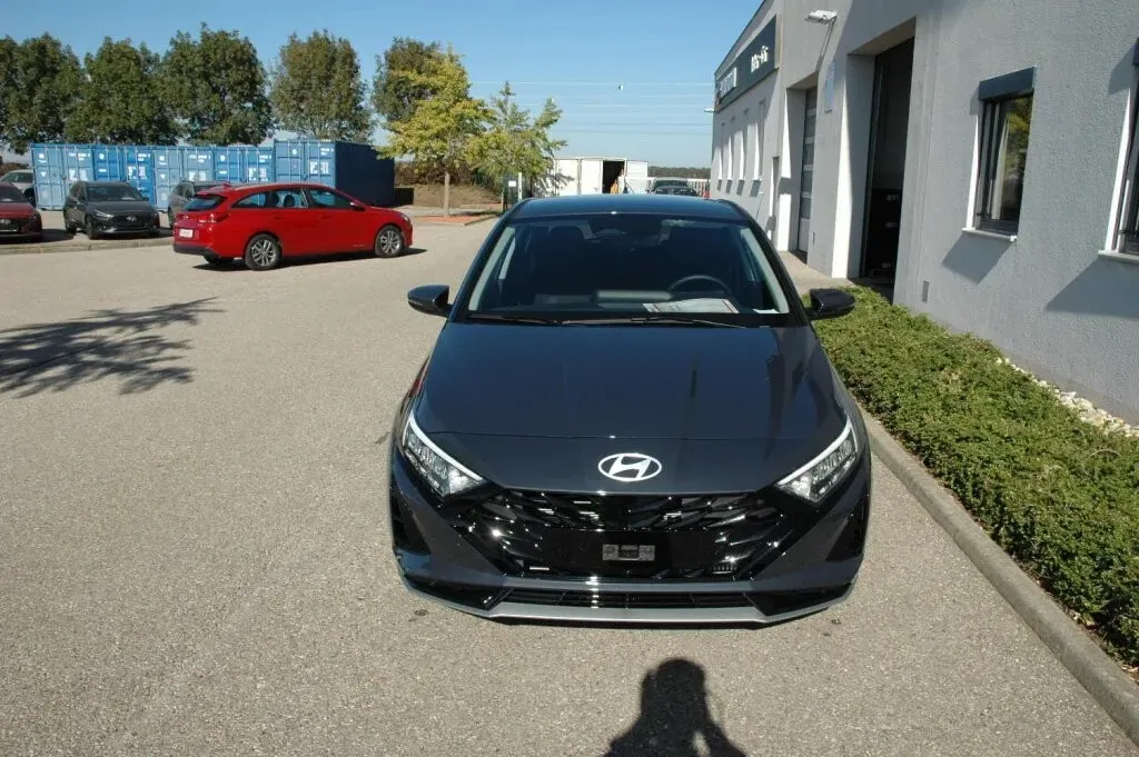 Hyundai I20 photo 2