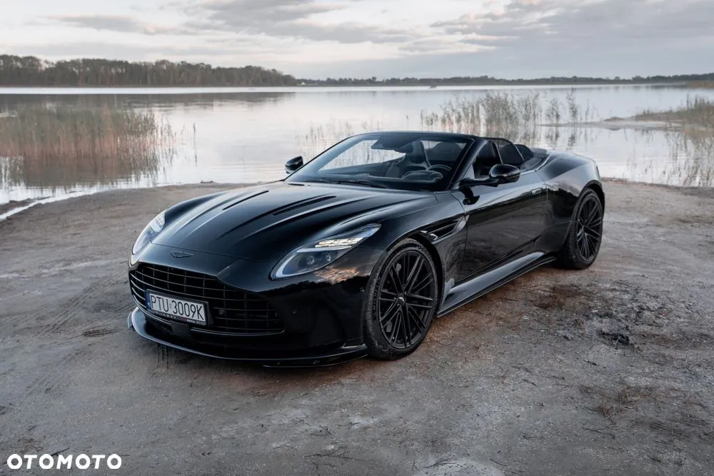 Aston Martin Db12 Volante 2025 photo 2