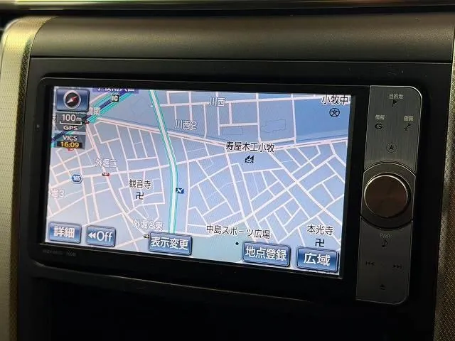 Toyota Vellfire 2011 photo 3