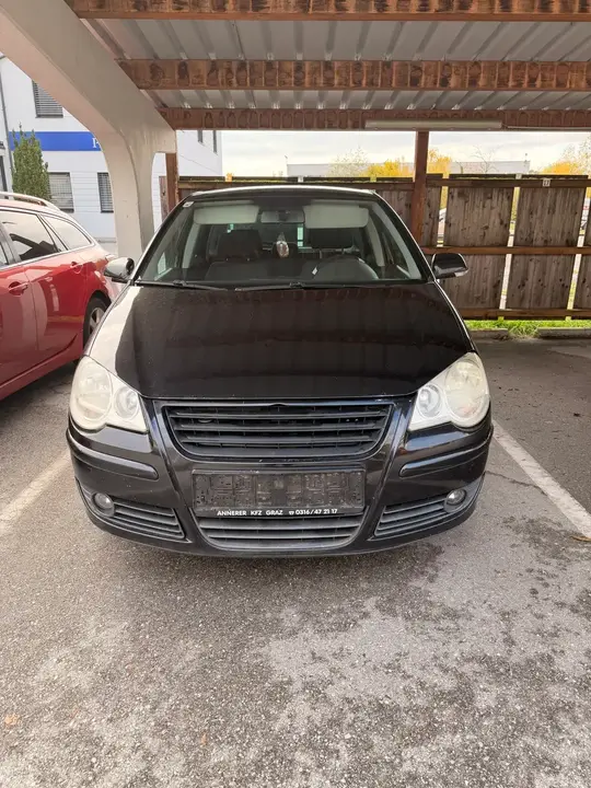 Volkswagen Polo 2005 photo 2