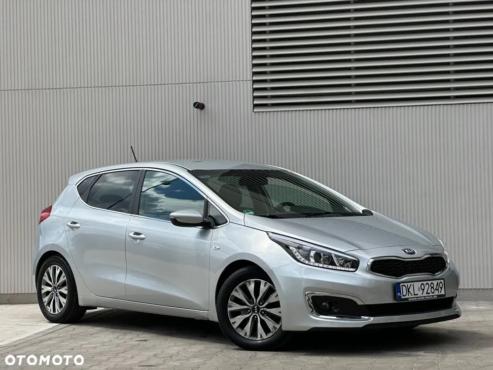 Kia Ceed 2016 photo 2