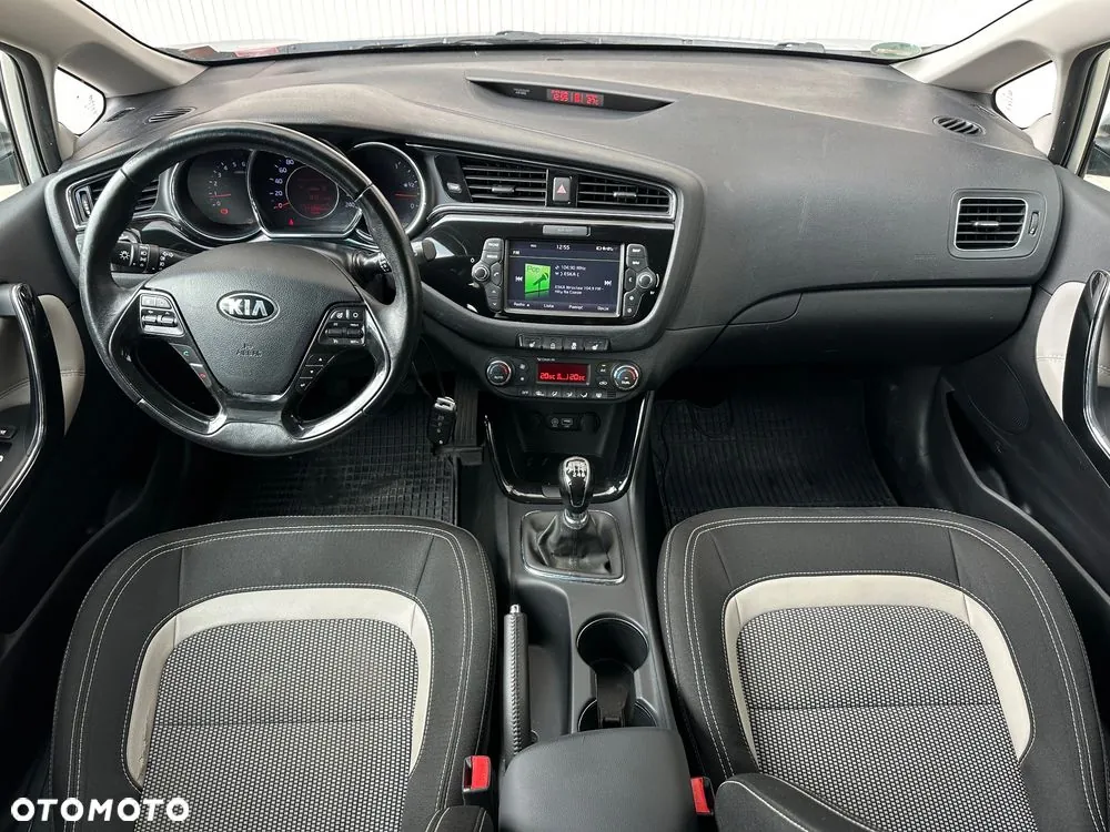 Kia Ceed 2016 photo 5