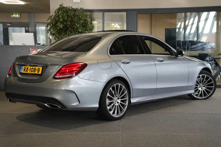 Mercedes-Benz C-Class 2014 photo 2