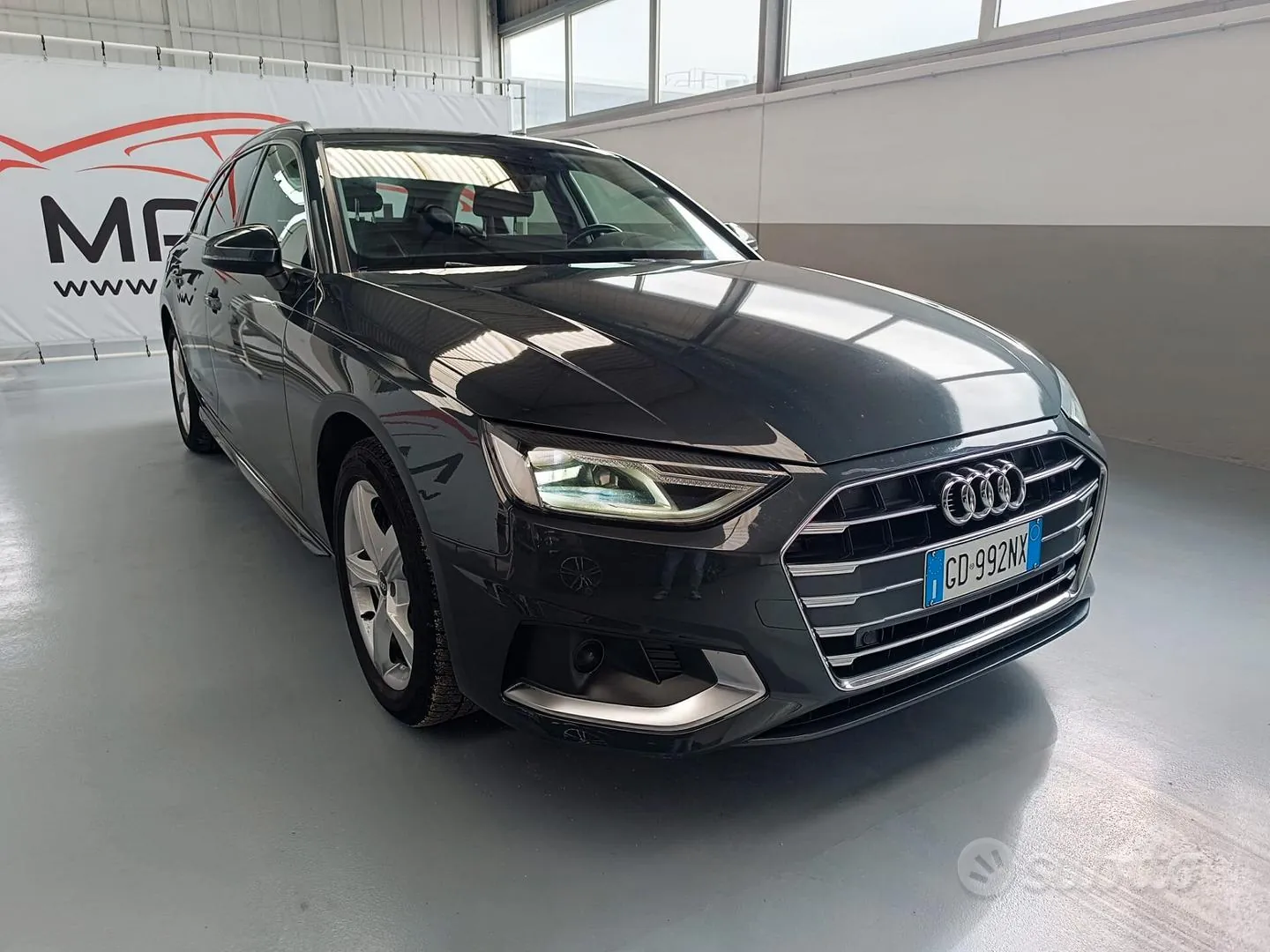 Audi A4 Avant 2021 photo 2