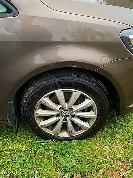 Volkswagen Touran 2011 photo 5