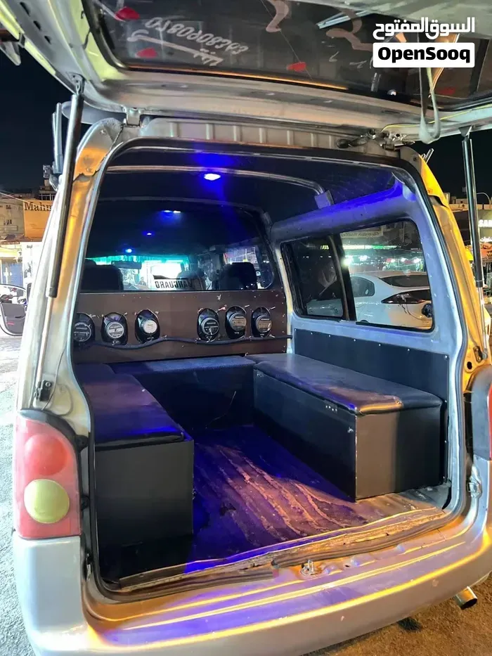 Hyundai H 100