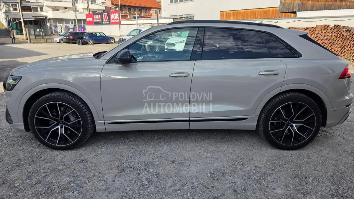 Audi Q8 2021 photo 5