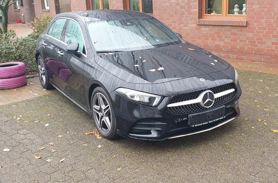 Mercedes-Benz A 200D