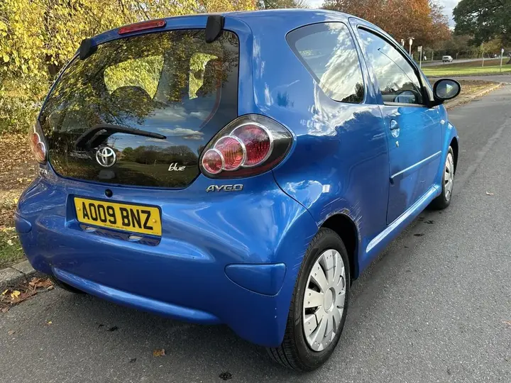 Toyota Aygo 2009 photo 2