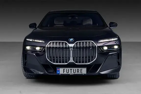 BMW I7 2023 photo 4