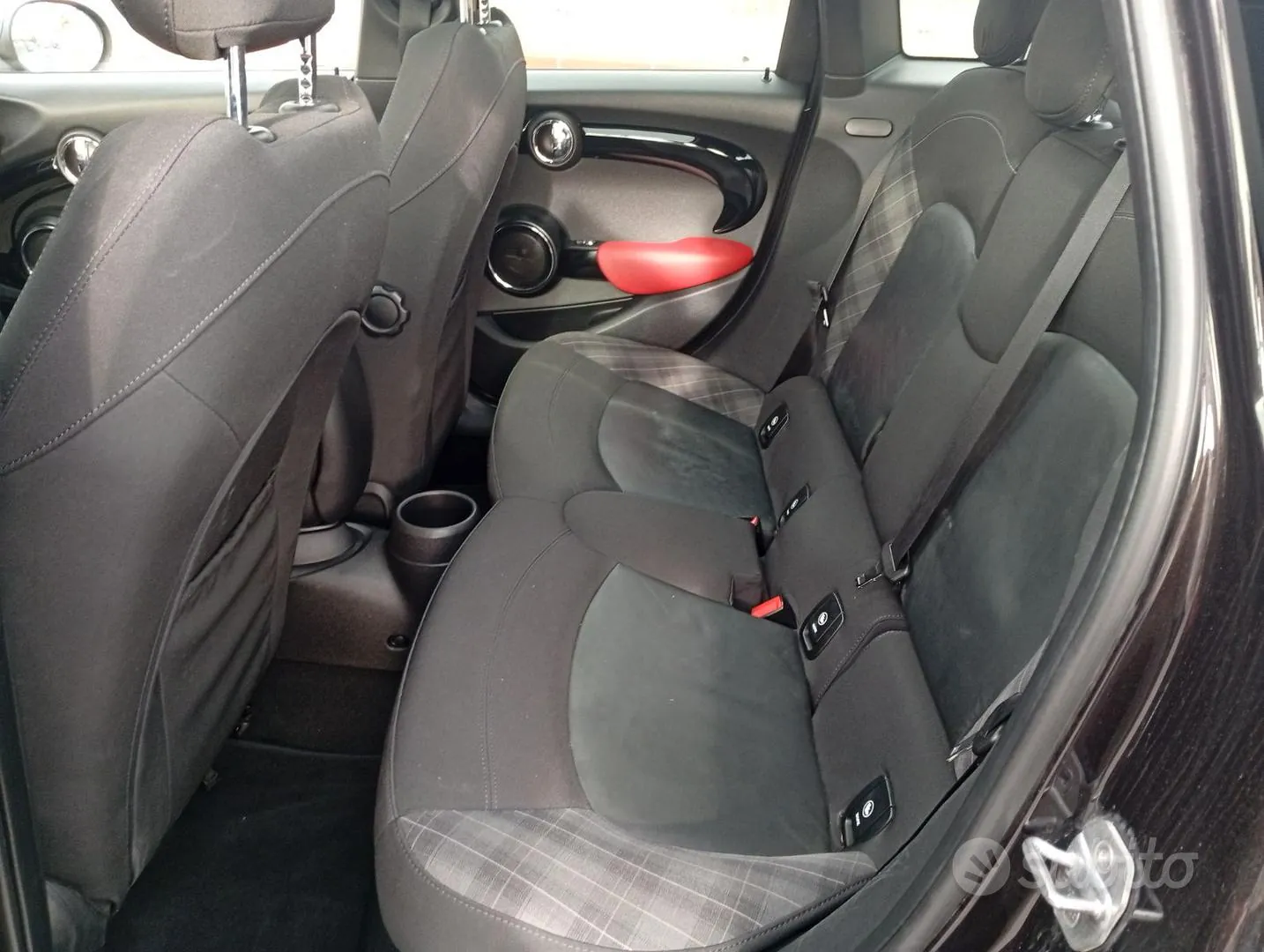 Mini Cooper 2015 photo 5