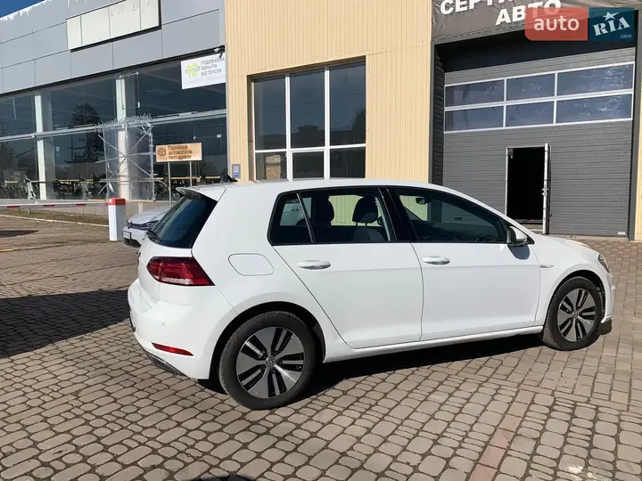 Volkswagen E-Golf 2019 photo 4