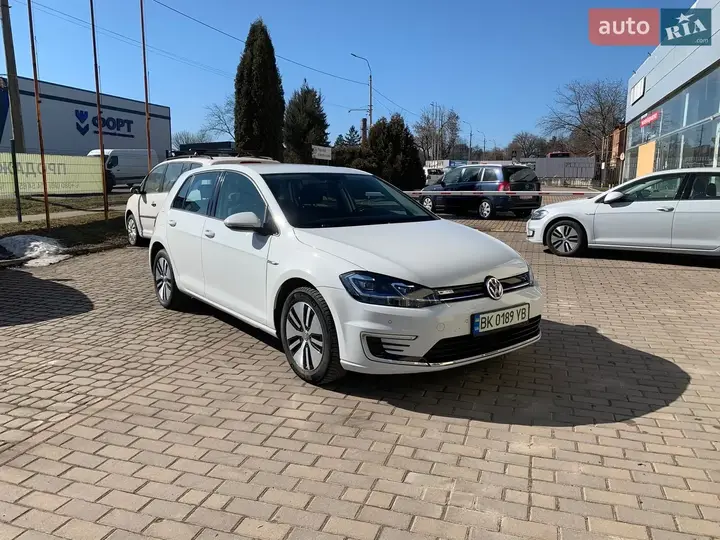 Volkswagen E-Golf